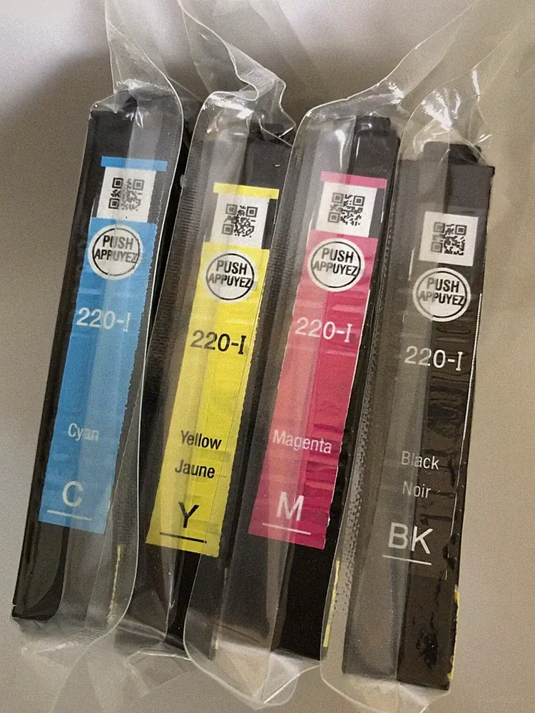 NEW 4 PACK GENUINE 220-I 220 T220 epson INK CARTRIDGE SET WF 2630